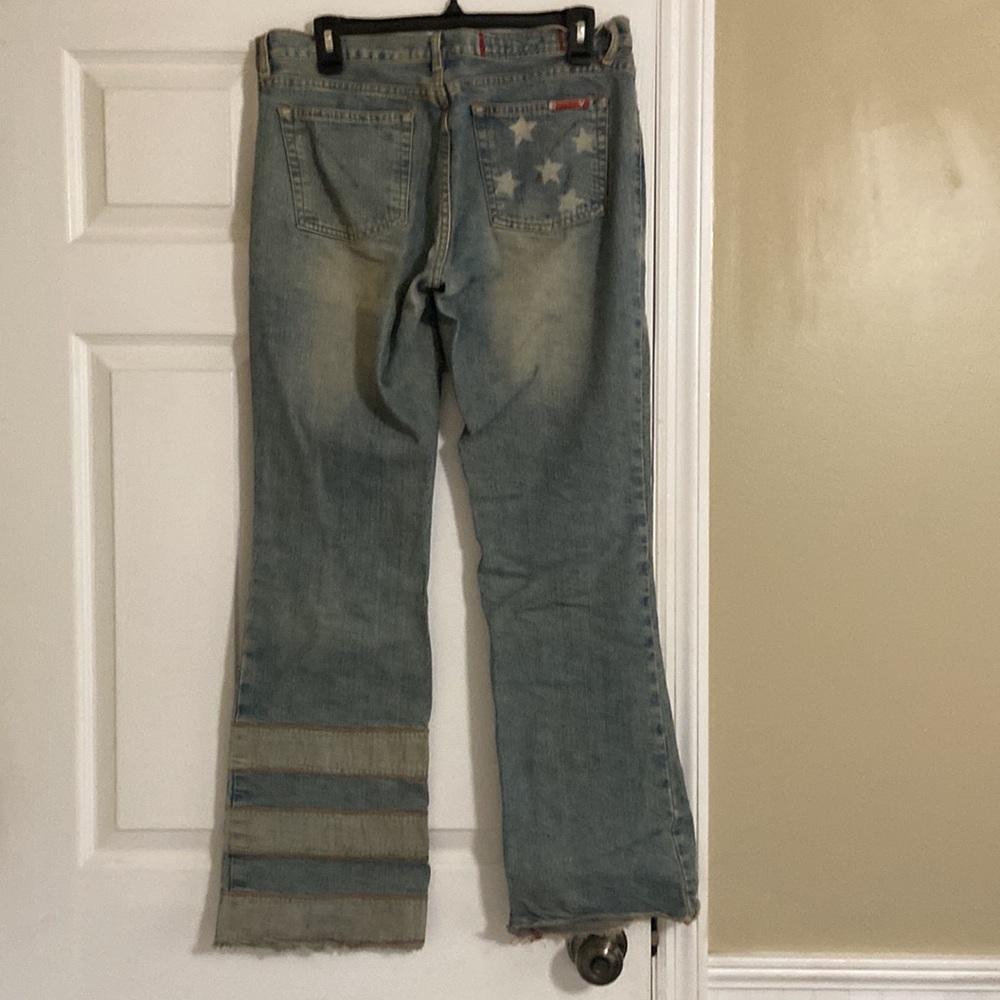 Patriotic Stars and Stripes jeans. Guess size 31 - Picture 2 of 8